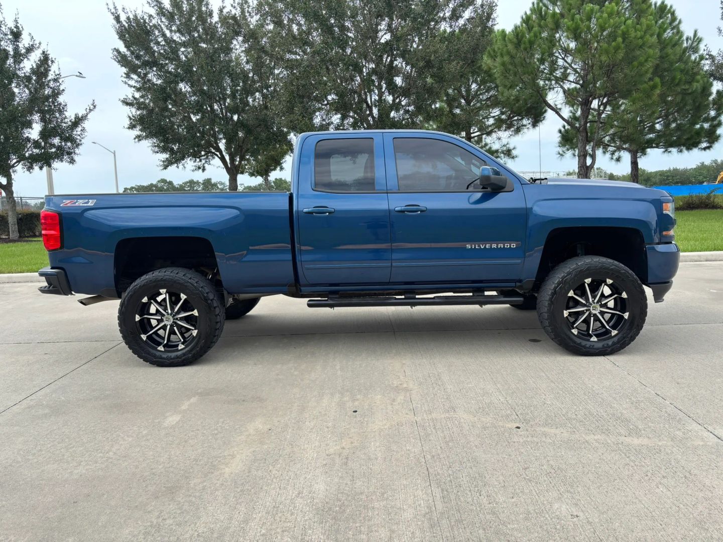 chevrolet silverado 1500 2017 1GCVKREC1HZ152352 image chevrolet silverado 1500 2017 1GCVKREC1HZ152352 image